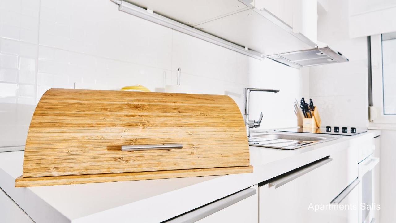 Salis Apartments Vrsi Εξωτερικό φωτογραφία