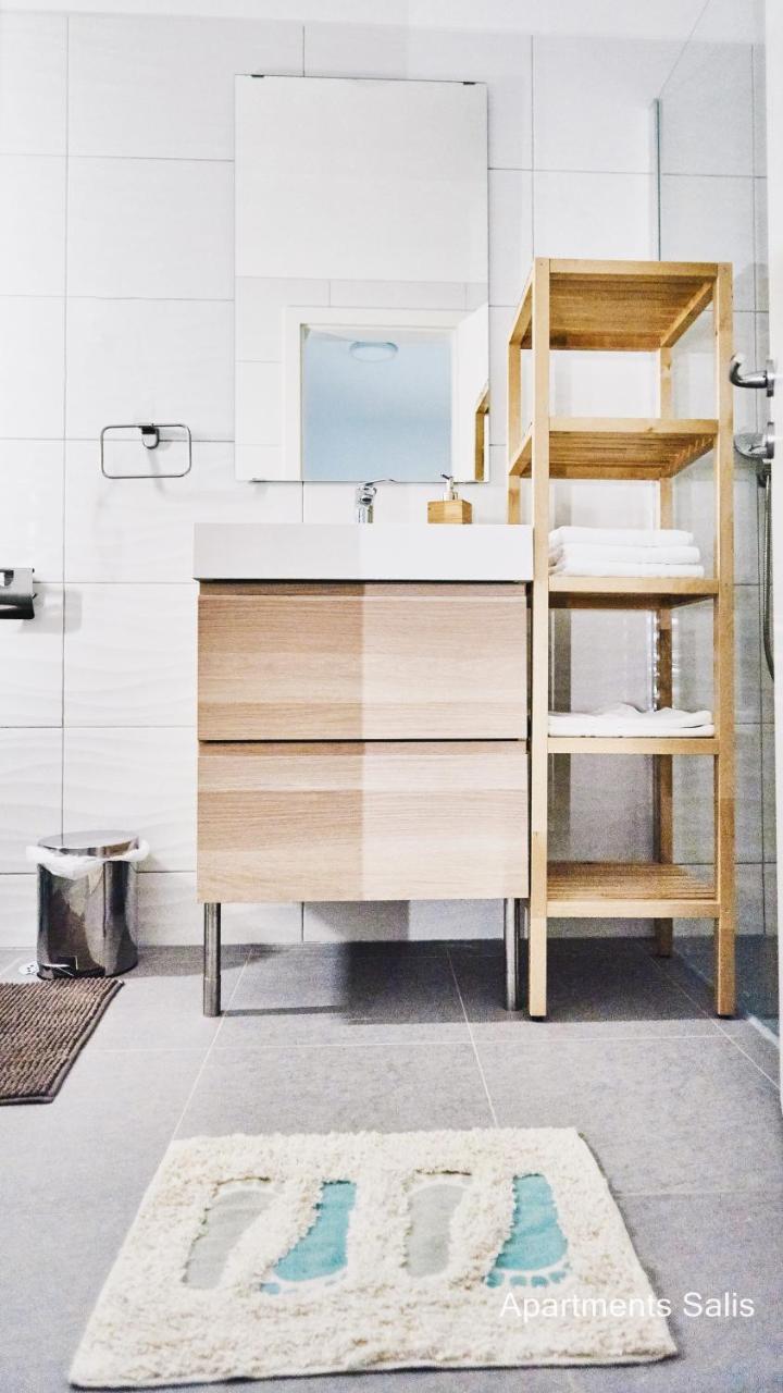 Salis Apartments Vrsi Εξωτερικό φωτογραφία