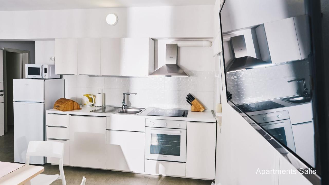 Salis Apartments Vrsi Εξωτερικό φωτογραφία